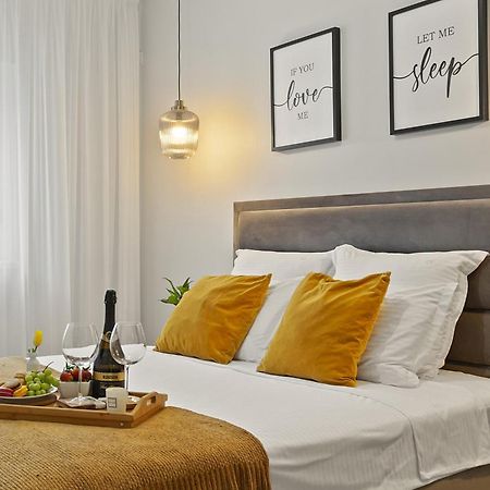 Mido Park Apartment With Private Parking & Self Check-In Bukarest Exterior foto